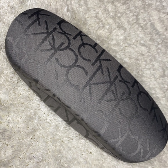 Calvin Klein Eyeglass case - Picture 4 of 5